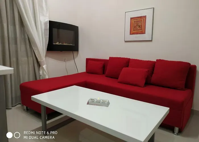 Apartment Lavim Sykia